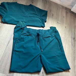 Mandala Caribbean blue joggers and scrub top set